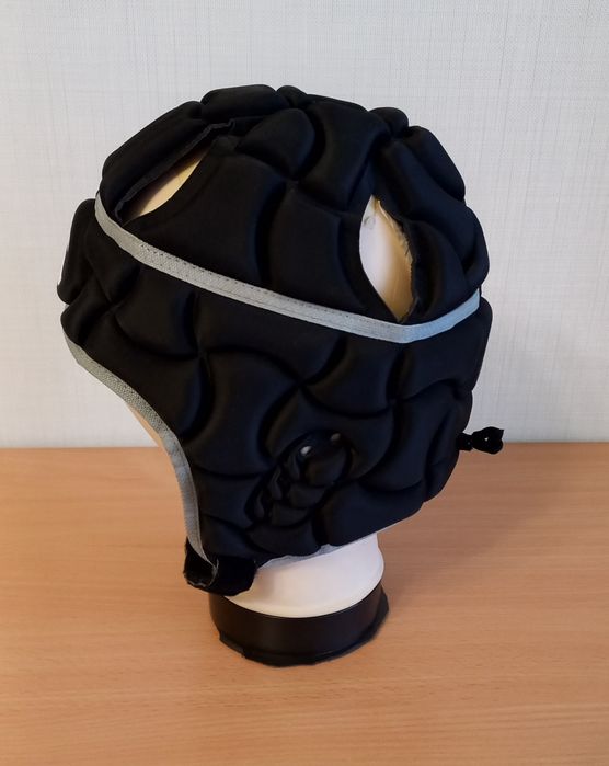 Шлем шолом для гри в регбі