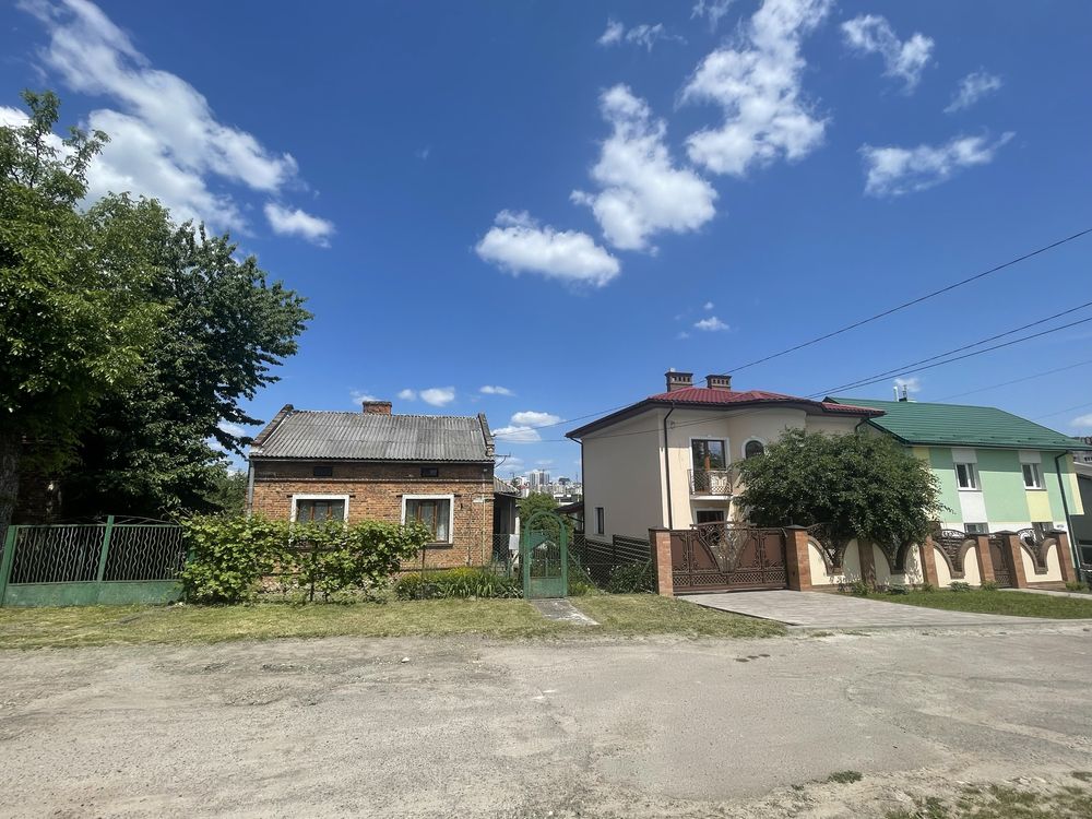 Продаж будинку неподалік центру Львова вул. Варшавська 5.8 соток