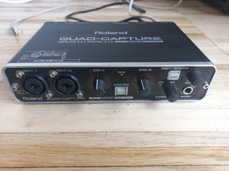 Roland Quad-Capture Analog 2x2 Digital 2x2