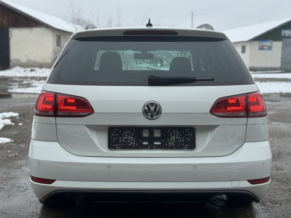 Задній стоп фонар Golf 7 гольф 7 фонарі універсал хетчбек