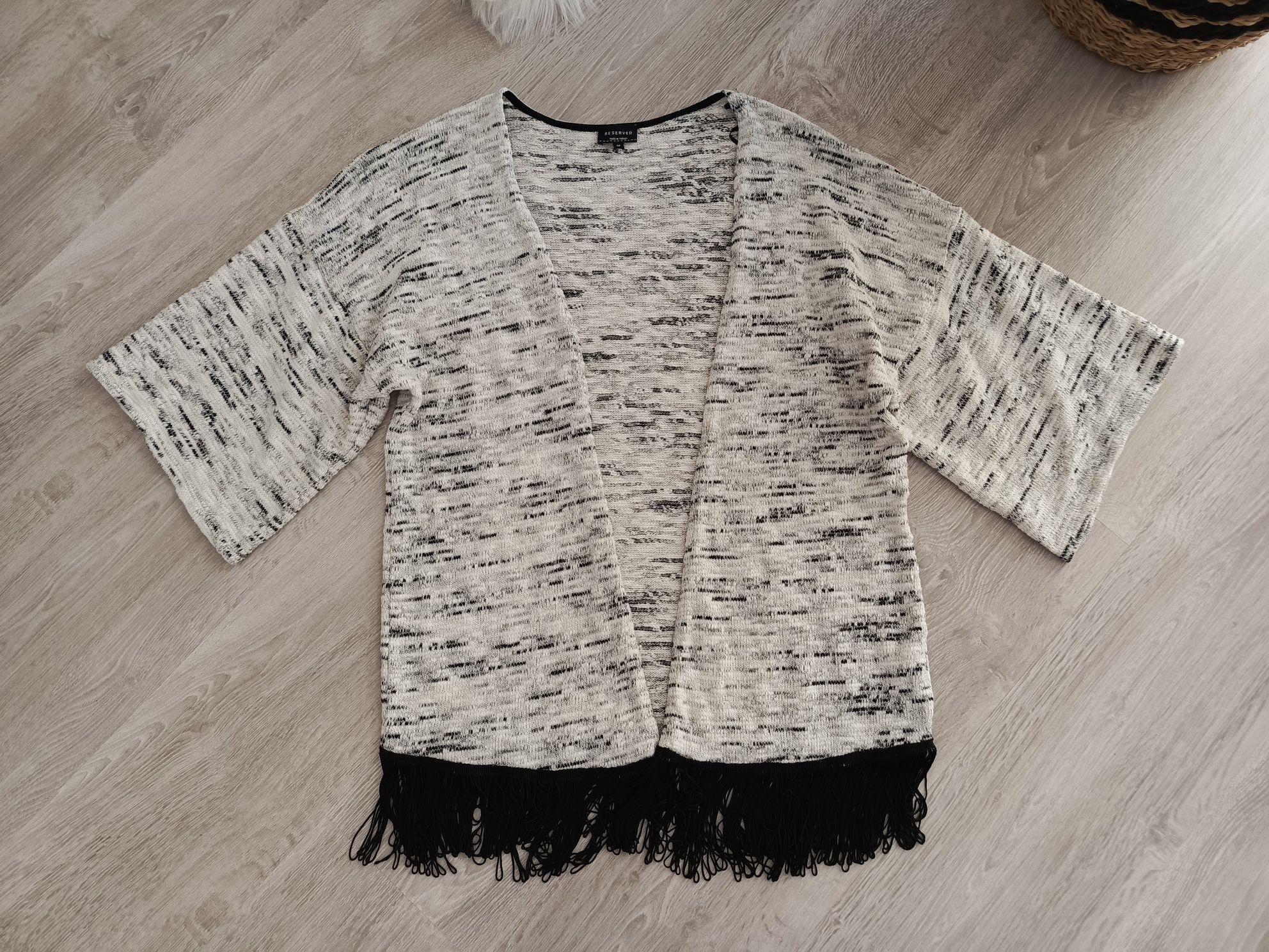 Czarno biało szare kimono ponczo sweter sweterek Reserved 38 M oversiz