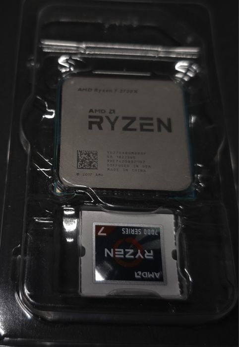 AMD Ryzen 7 2700X