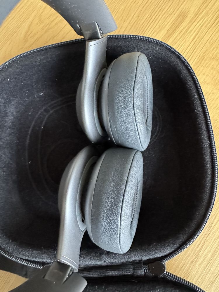 Навушники JBL Everest 310 gun metal