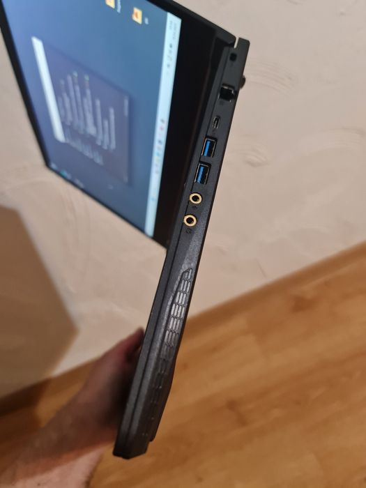 Laptop MSI i7 11gen./32RAM/1T ssd/rtx3050 gaming 144hz