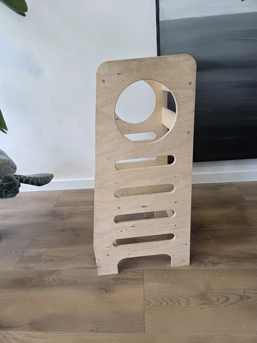 Kitchen helper stojak kuchenny dla dziecka