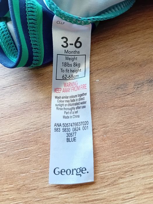 Koło do pływania dla niemowląt  + gratisy