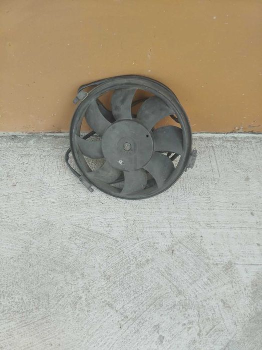 Вентилятор кондиціонера  Skoda SuperB 1 в зборі (мотор+крильчатка)