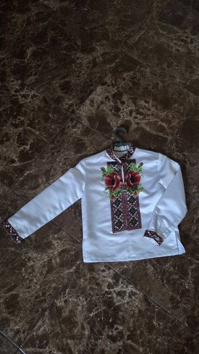 Дитяча вишиванка бісером