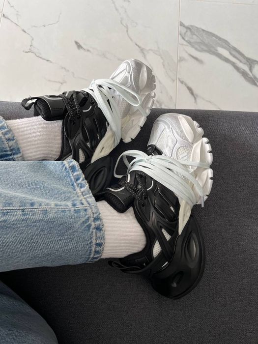 Adidas Vento XLG Deluxe Black White