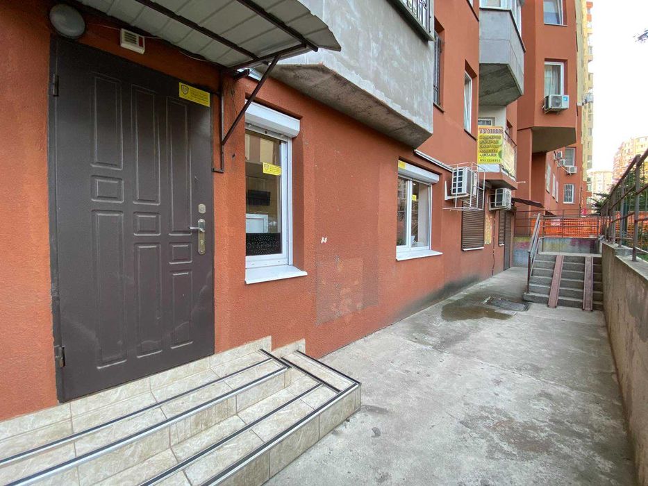 Продам салон красоты 37 м2 с ремонтом Левитана/Радужный