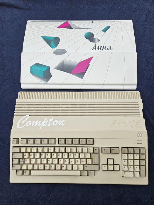 Komputer Amiga commodore A500