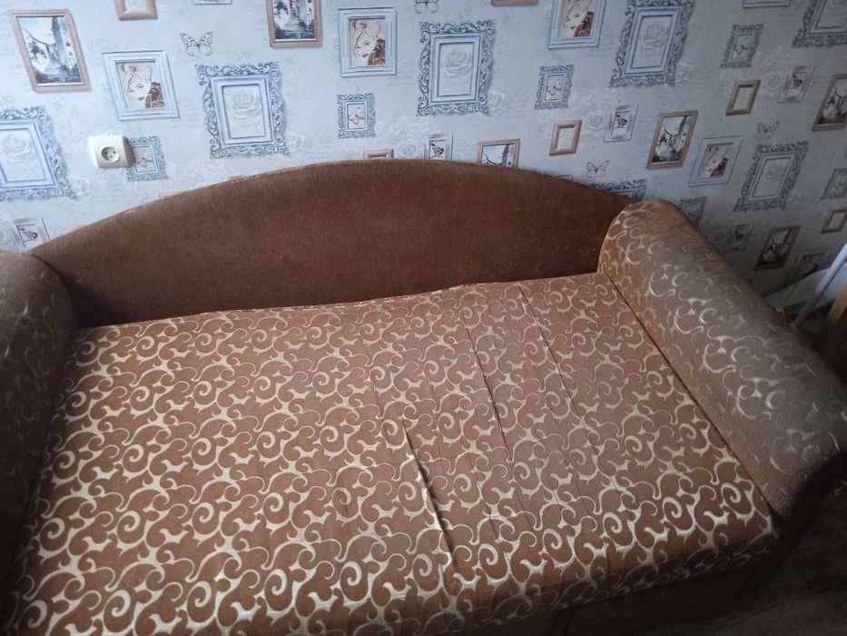 Продам  диванчик