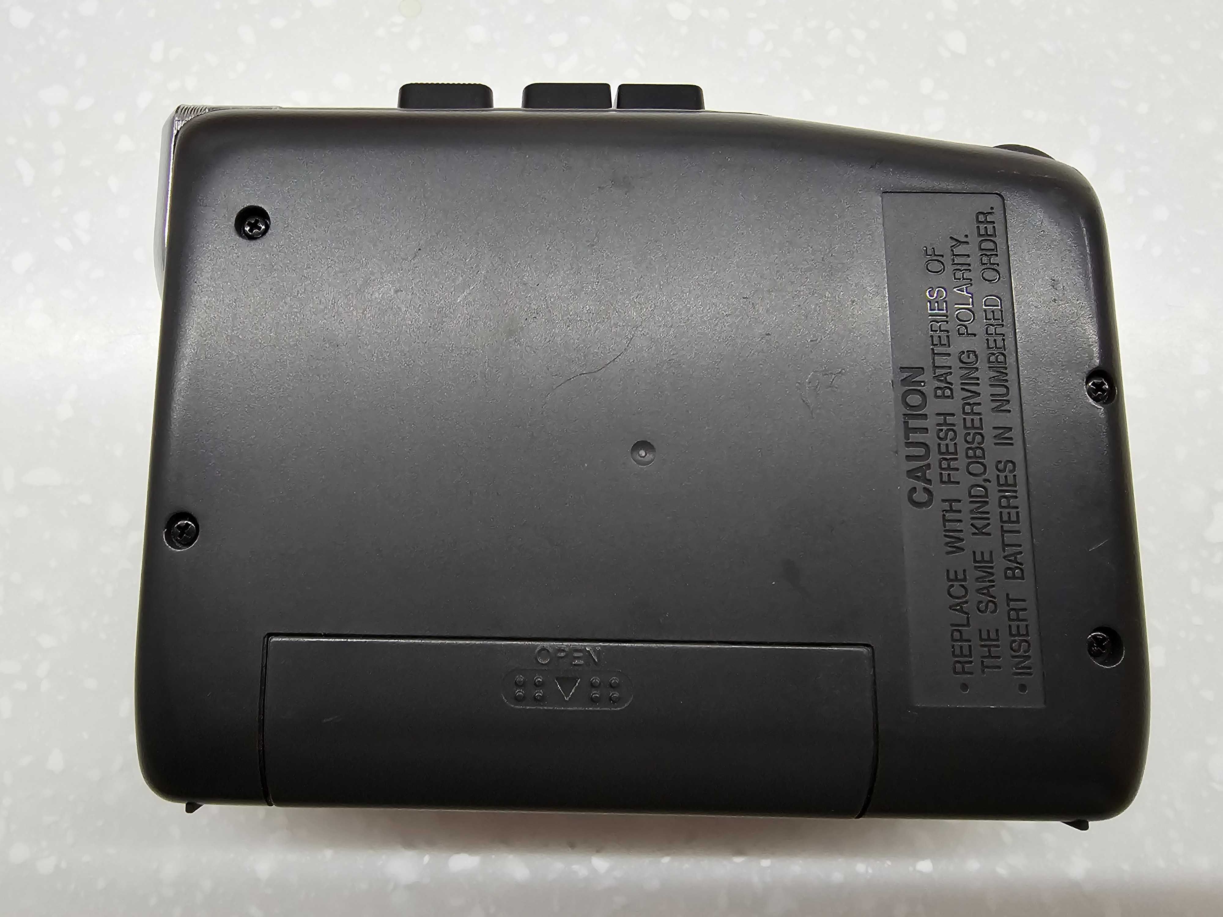 Кассетный плеер диктофон Panasonic RQ-L36