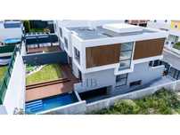 Moradia T5 de Luxo com Piscina | Arneiro | Carcavelos