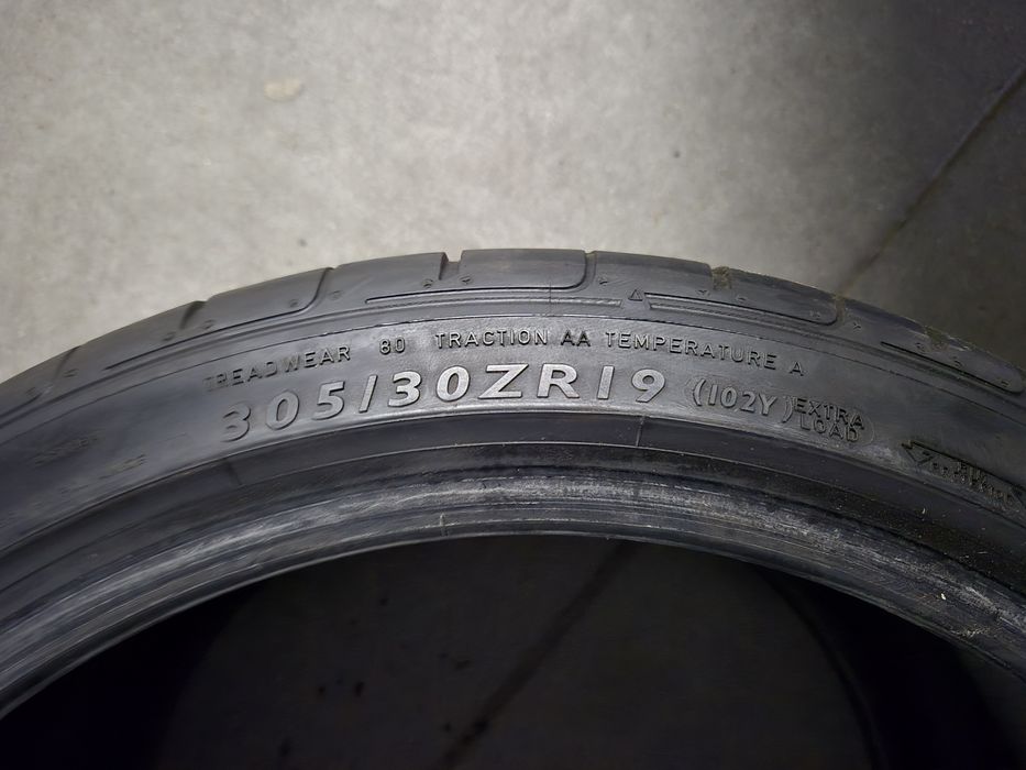 KOMPLET Dunlop Sport Maxx Race 265/35/19&305/30/19 103Y