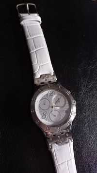 Sprzedam bardzo ładny damski zegarek Swatch Irony Chrono