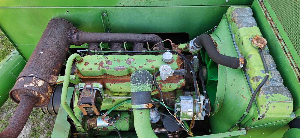 Зернозбиральний  комбайн John Deere 935 3м міні комбайн