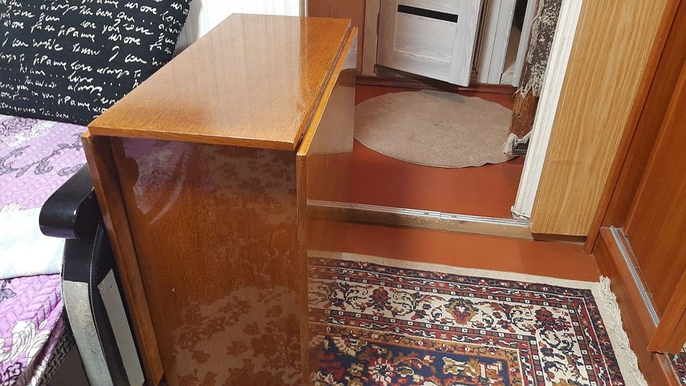 Стол раздвижной, самовывоз