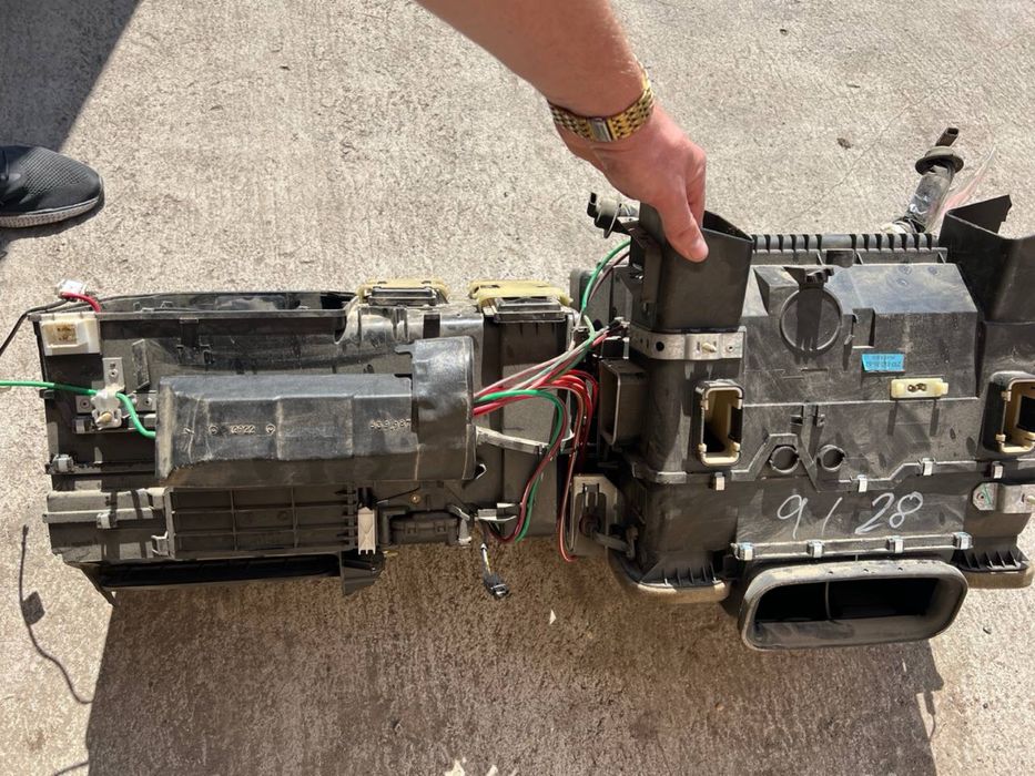 Корпус печки w210 для климат контроля