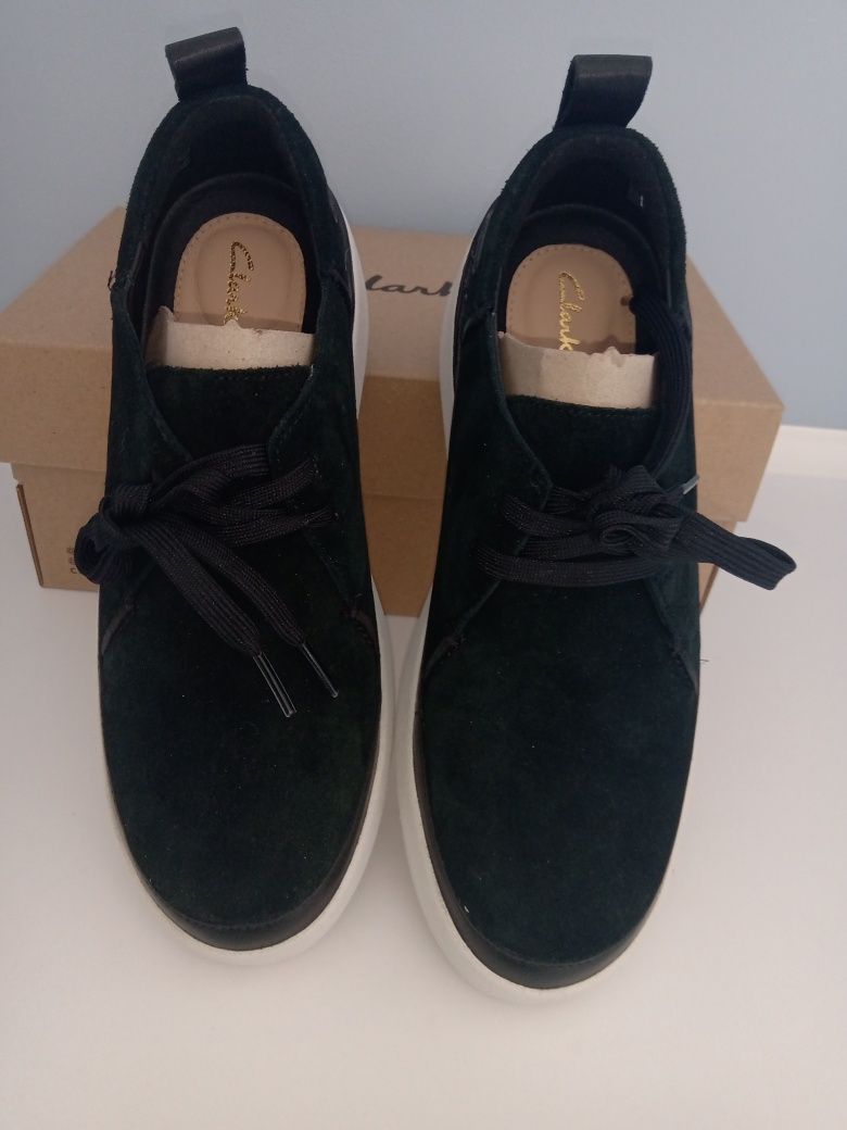 Sneakersy damskie marki Clarks rozmiar 38(24 cm)