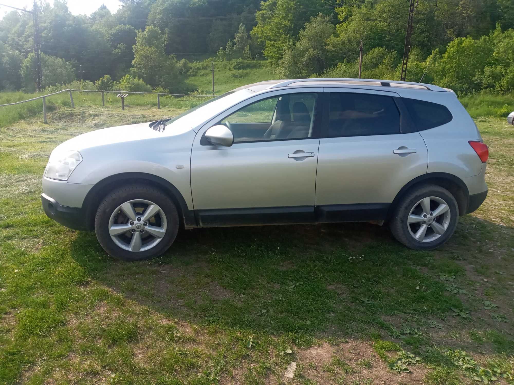 Nissan Qashqai +2  СРОЧНО