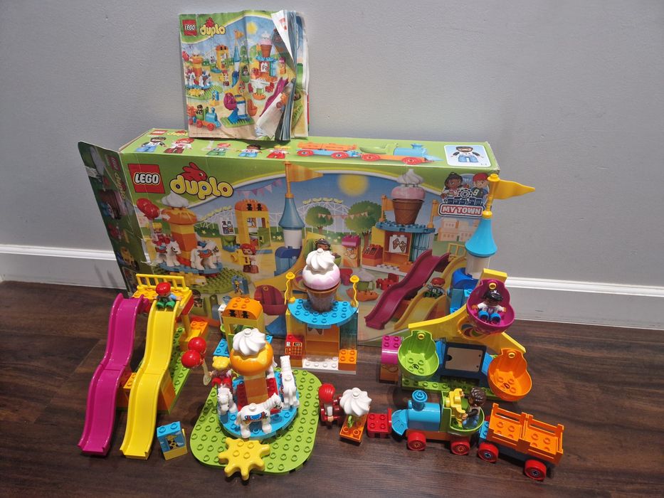 Wesołe miasteczko Lego Duplo 10840