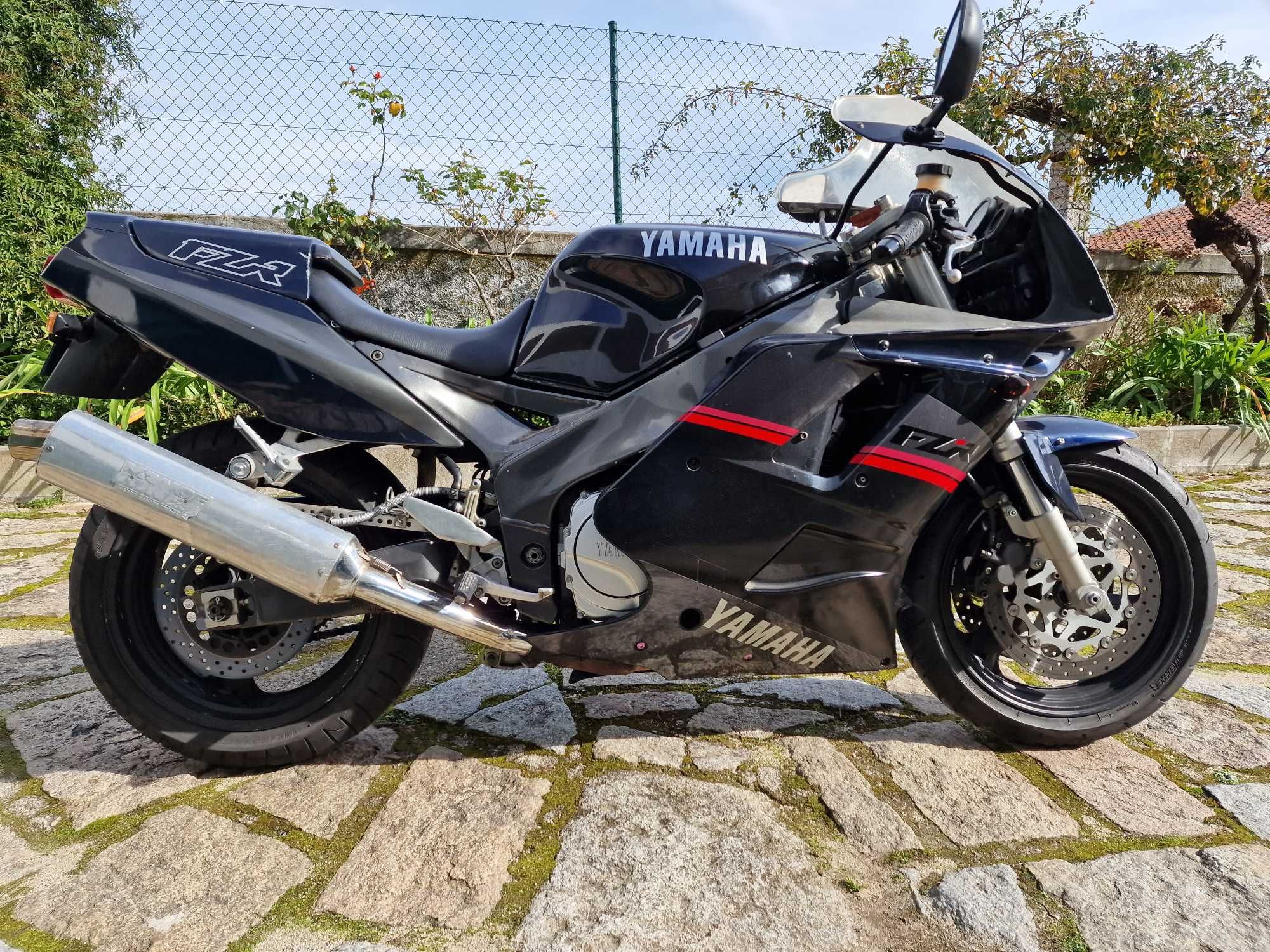 Yamaha FZR 1000 de 1992