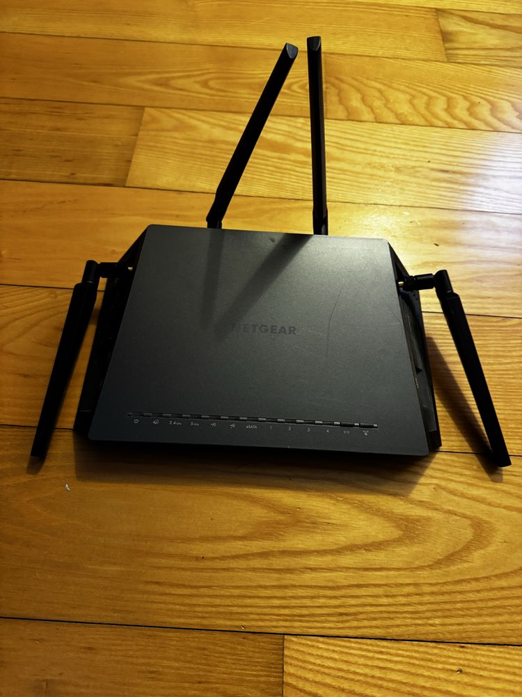 Netgear Nighthawk X4 AC2350 R7500