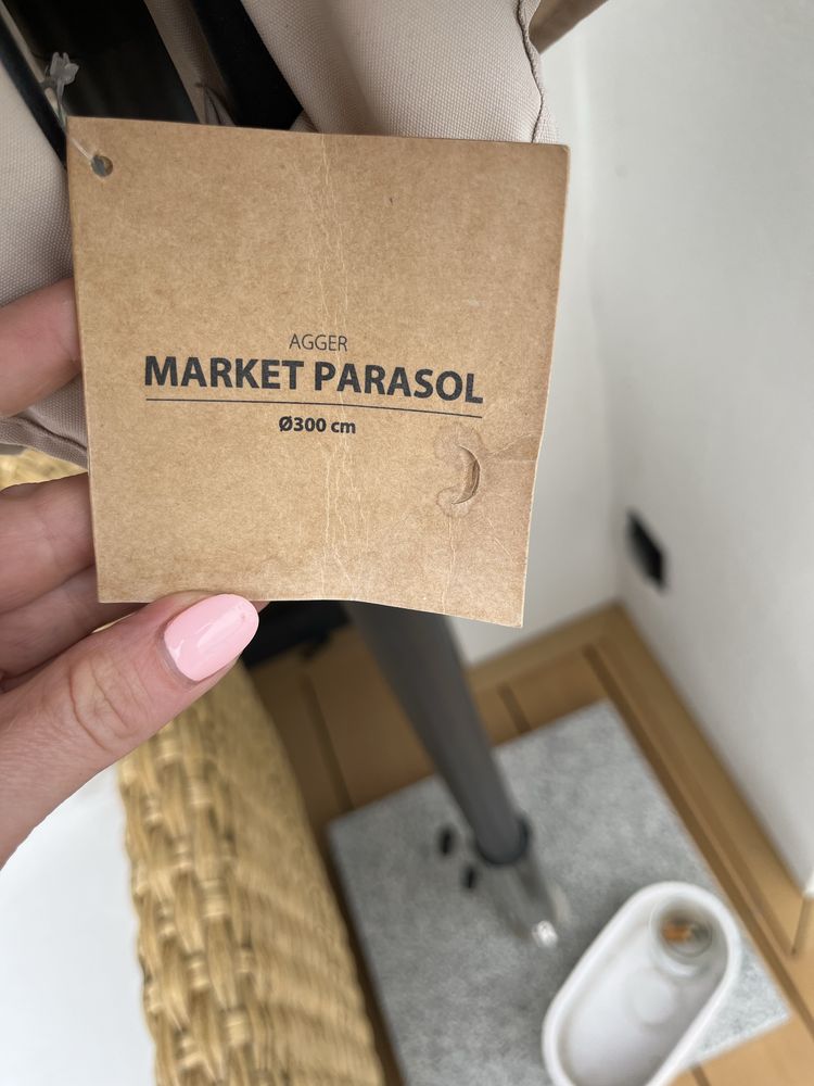 Parasol ogrodowy beżowy 300cm z podstawa firmy jysk