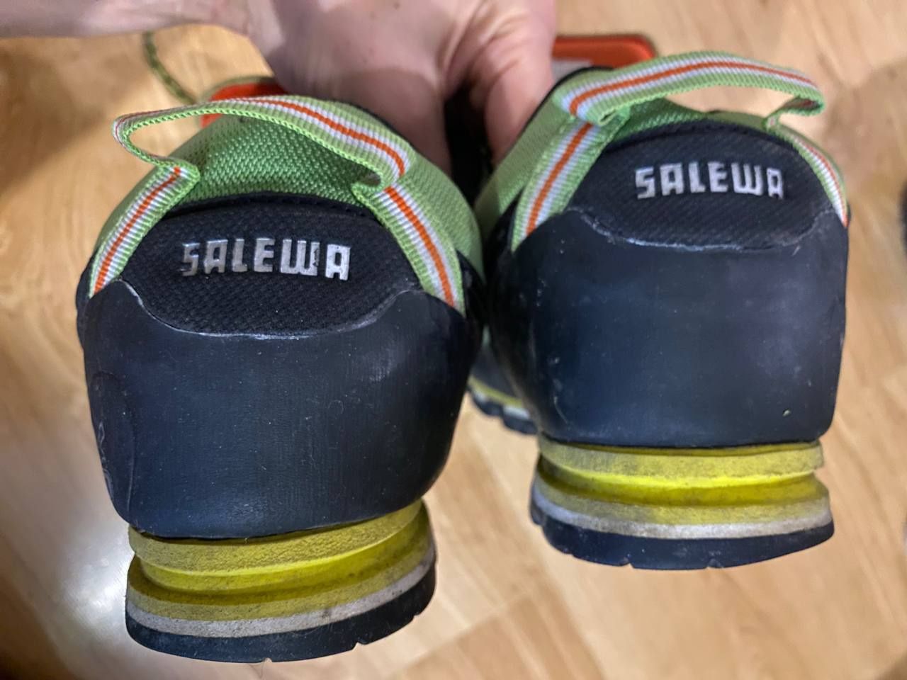 Треккинговые кроссовки Salewa