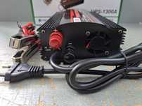 Инвертор с зарядкой 1300W 15А Преобразователь 12V в 220V БДЖ