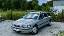 Volvo V70 2.4D * Automat * 2004 * Klima * Hak * Skóry * Zadbane