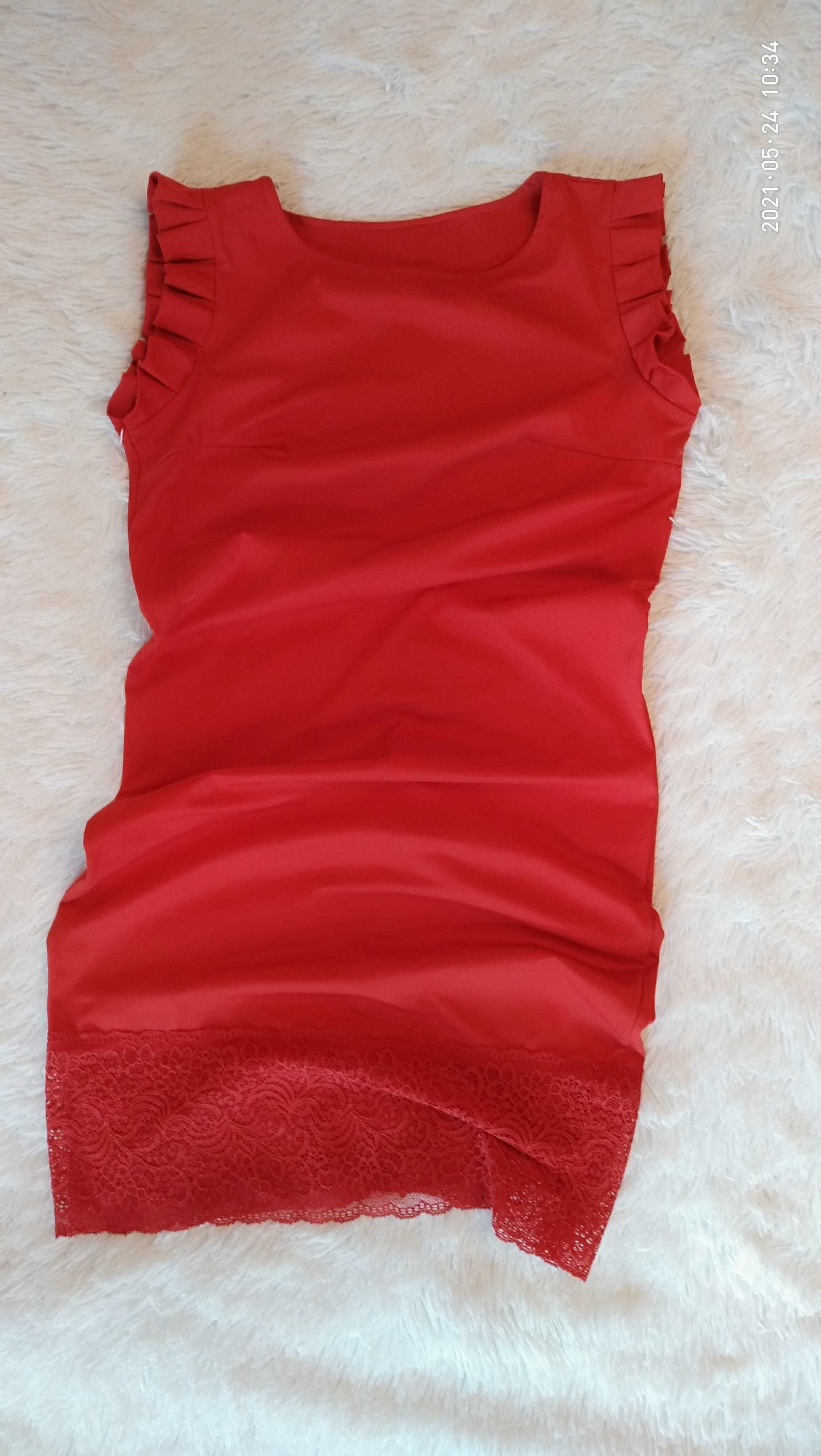 Красное платье с кружевным низом р S
