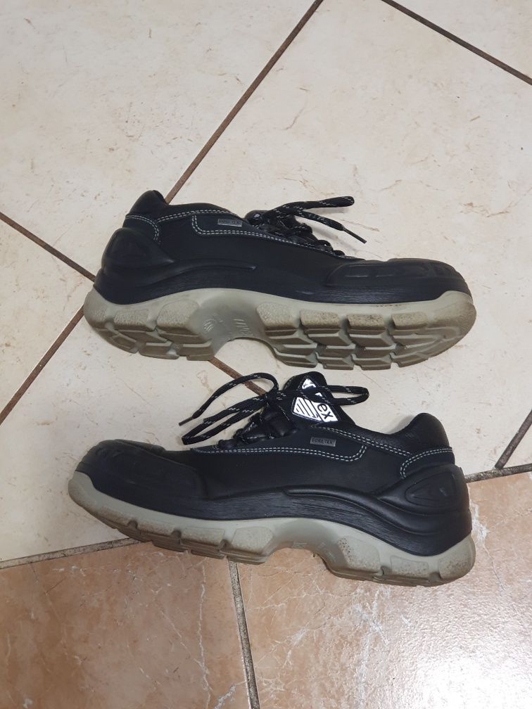 Buty robocze Uvex r. 40 jak nowe, profesjonalne, niskie, bezpieczne no