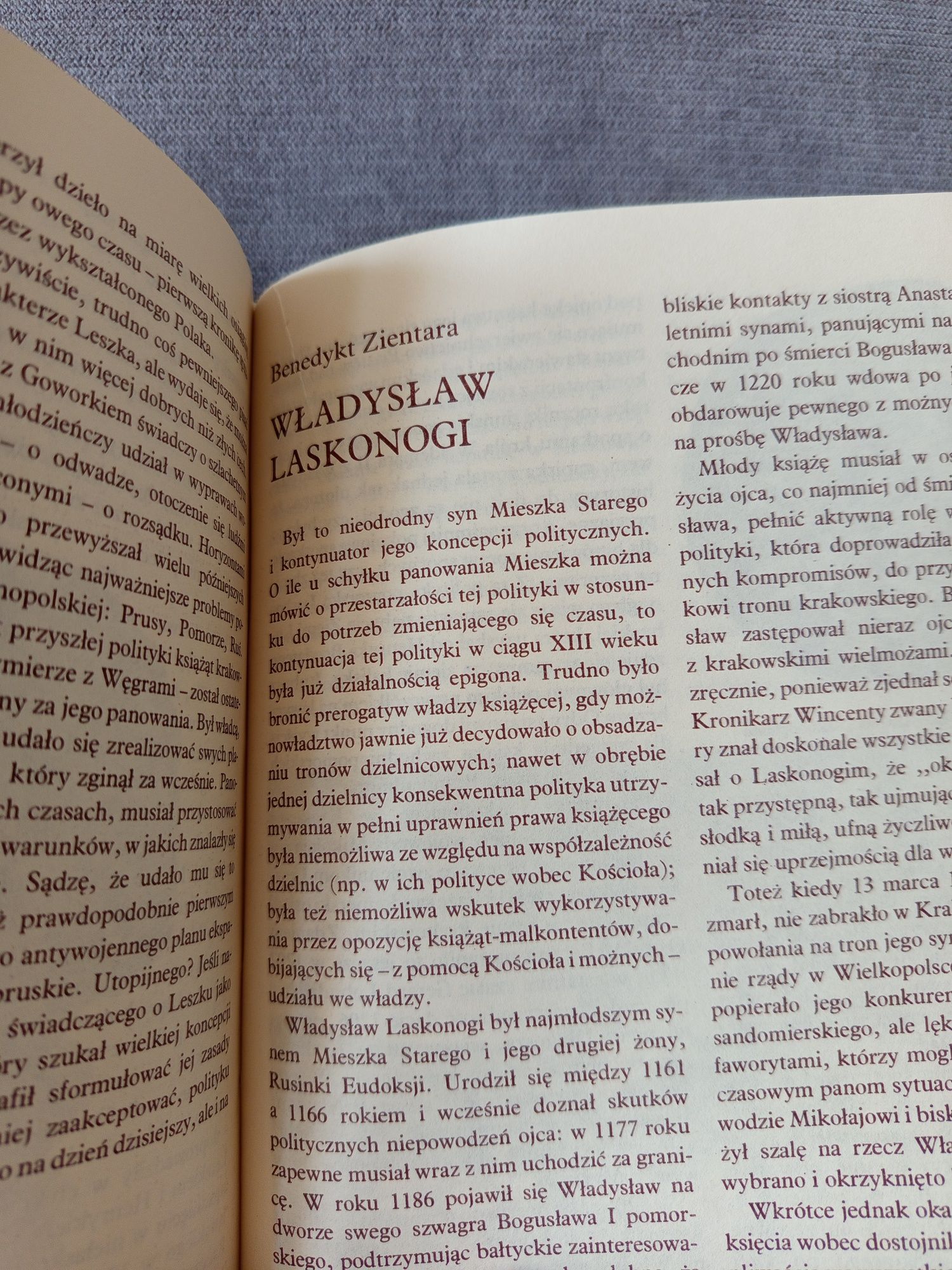 Poczet królów i książąt polskich