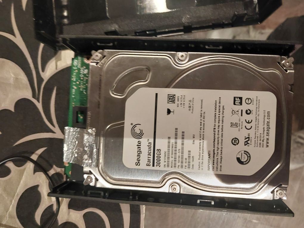 Disco rígido 3000 tp marca seagate