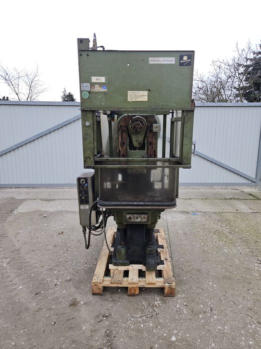 Prasa mimośrodowa 25 t niemiecka Weingarten stan bdb