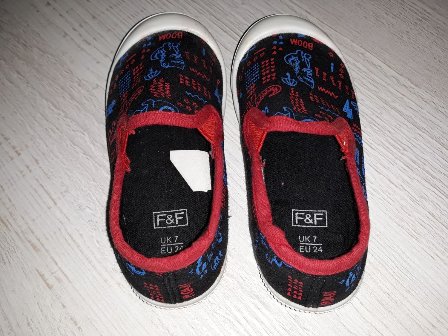 F&F trampki rozm. 24 wkładka 15,5 cm + gratis