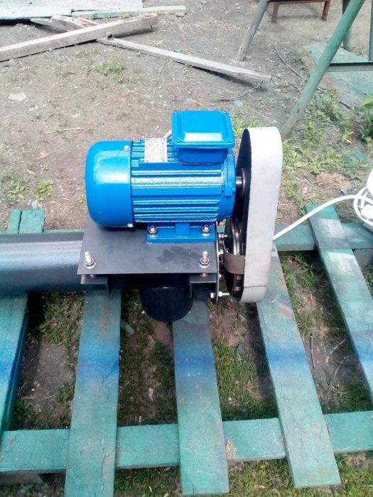 ШНЕКОВИЙ НАВАНТАЖУВАЧ ЗЕРНА (шнековий транcпортер)