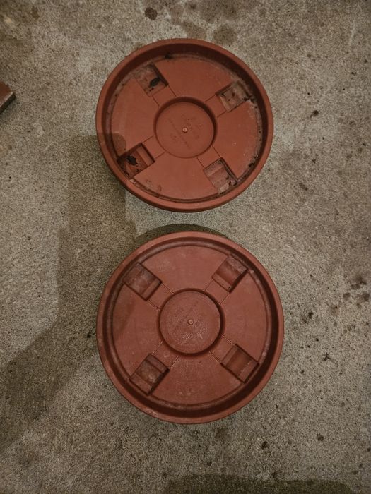 2 Bases de apoio para vasos