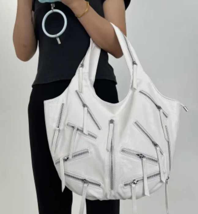 Стильна жіноча сумка y2k