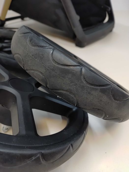 Kinderkraft Wózek spacerowy lekki kompaktowy do 22 kg (B350)