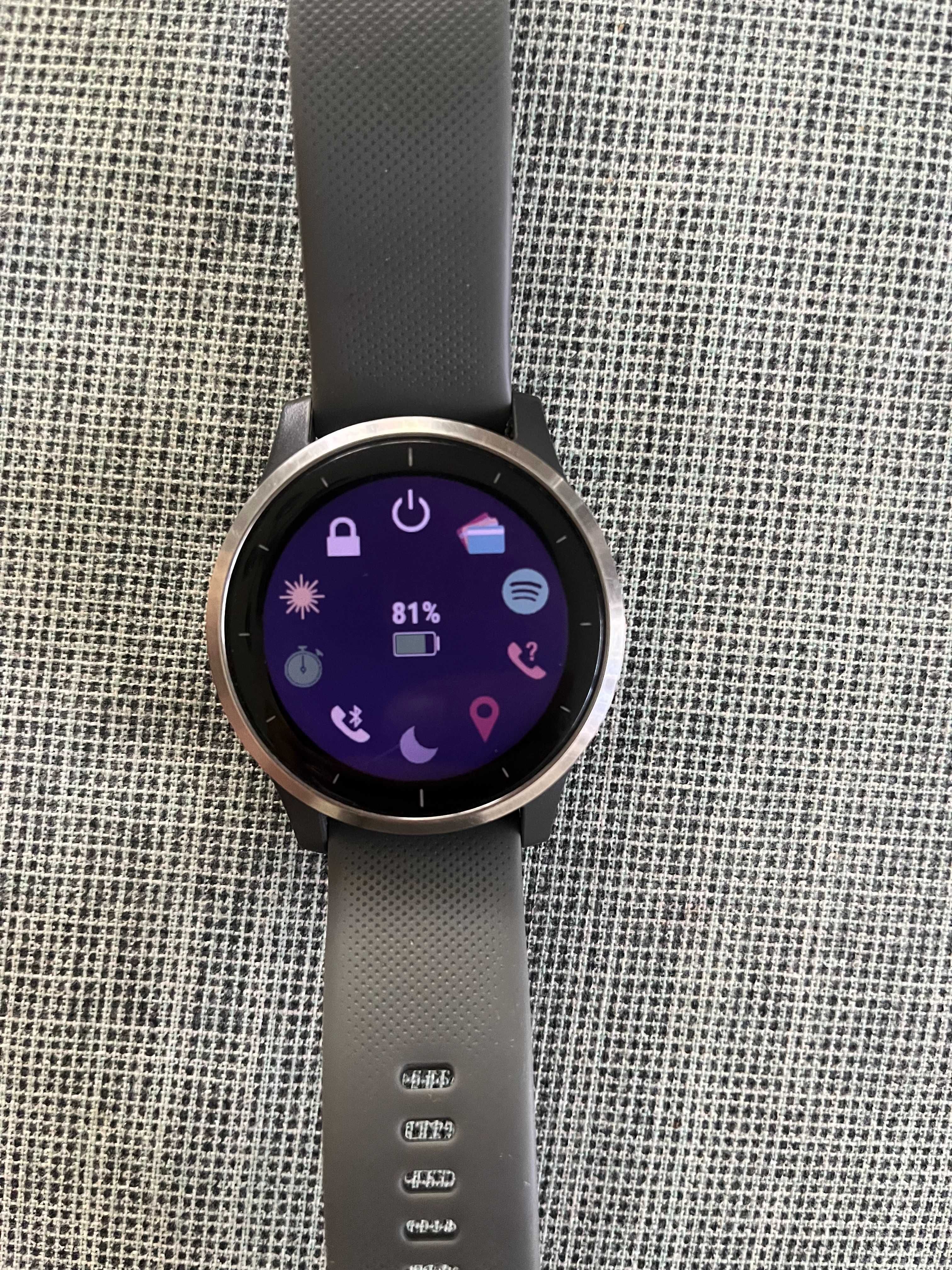 Zestaw sportowy: Garmin Vivoactive 4 + słuchawki EarFun S – OKAZJA!