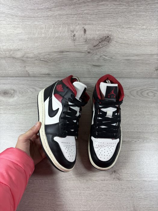 Jordan 1 жіночі кросівки 37 розмір