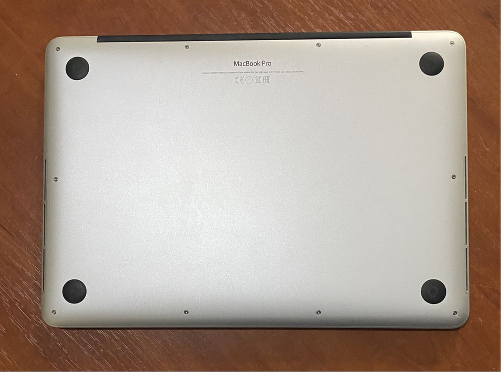 MacBook PRO A1502 13.3"/ на запчастини! N1273