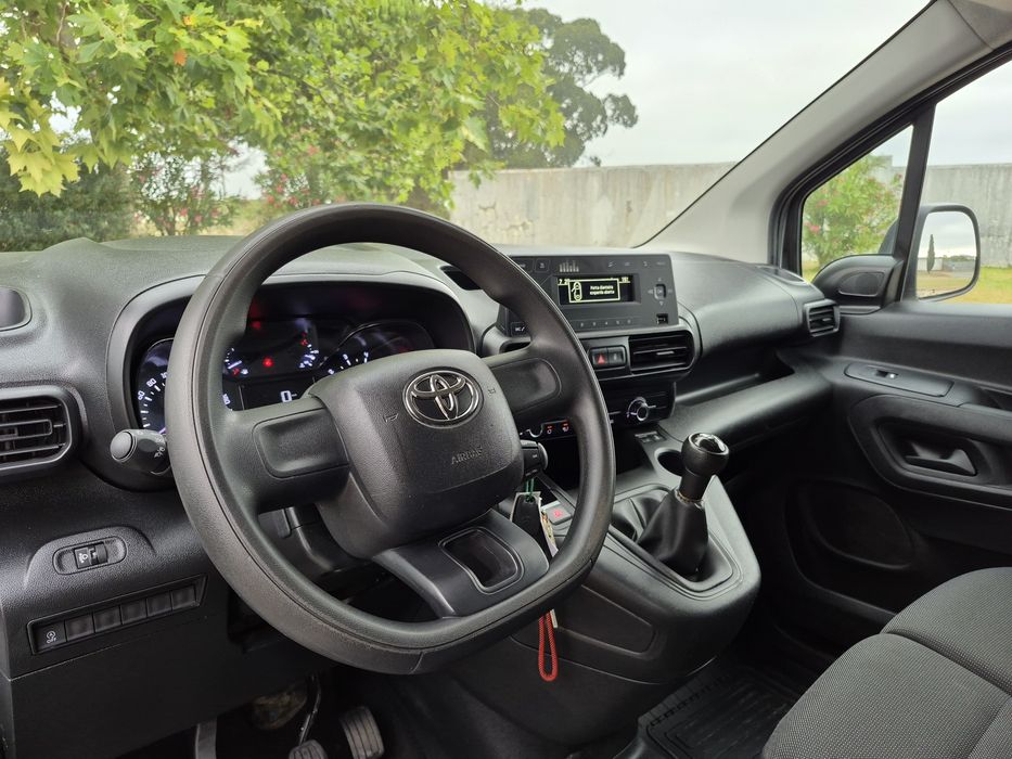 Toyota Proace City LONGA - 3 LUG | GARANTIA | NACIONAL