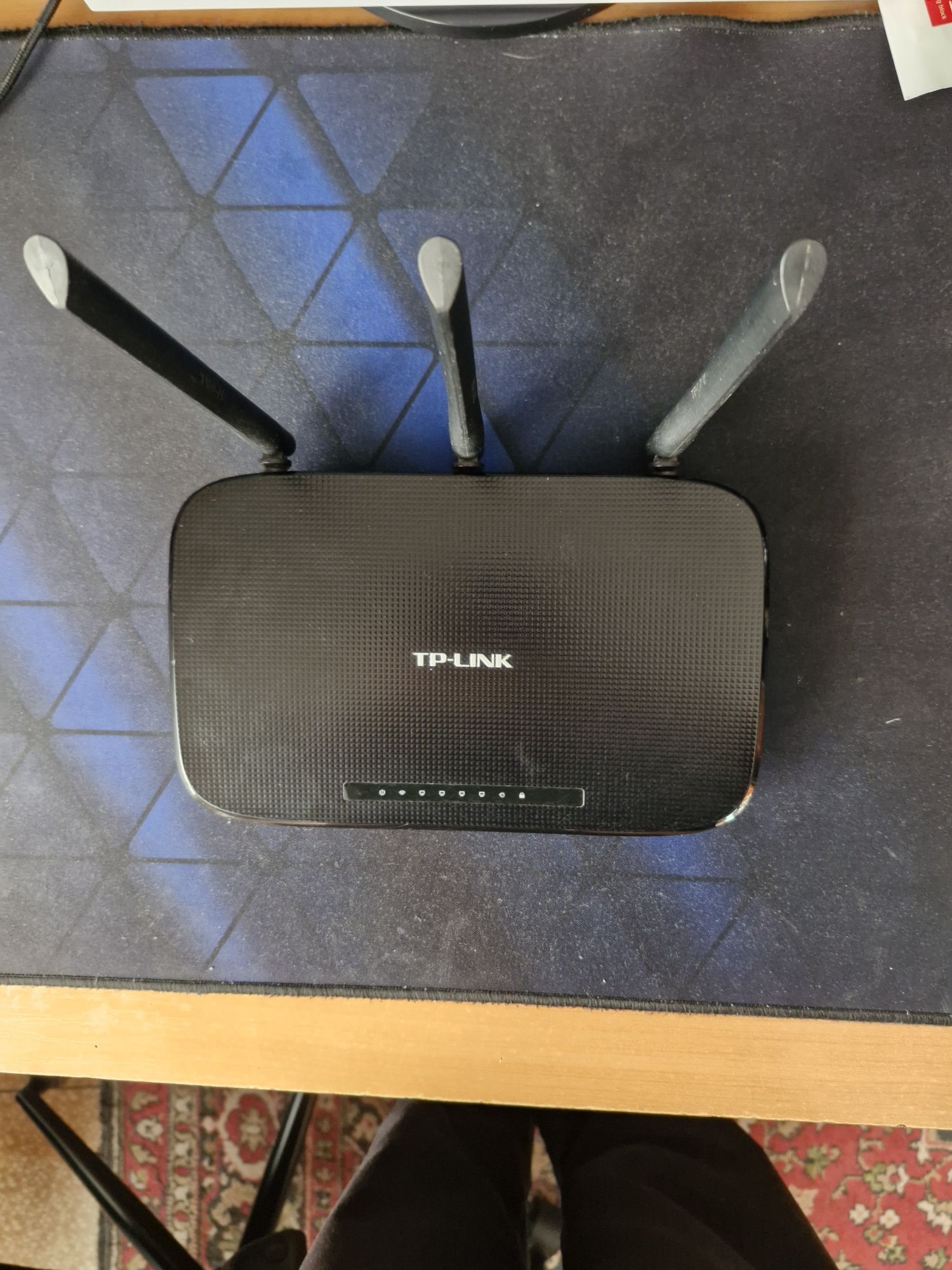 Продам роутер TP-LINK