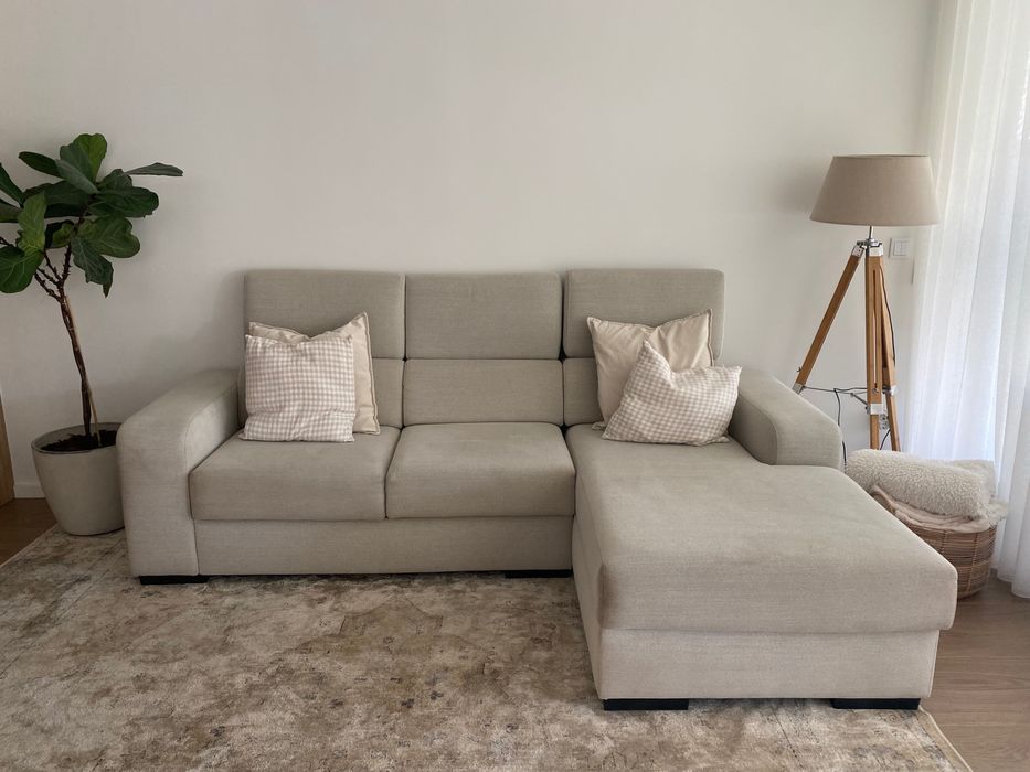 Sofá c/ chaise long