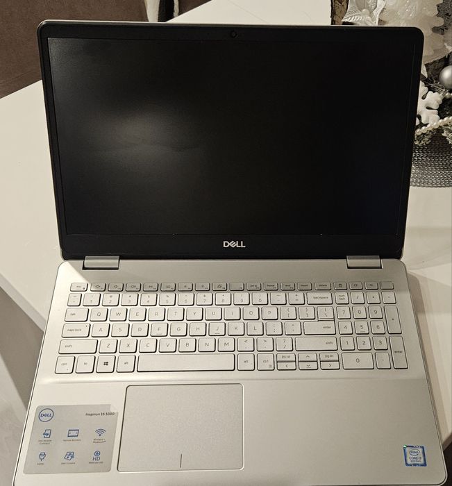 Laptop Dell Inspiron 15 series 5000