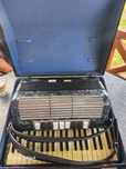 Akordeon Hohner. .